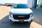 Used 2024 GMC Terrain SLE image 2