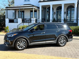 Used 2017 Hyundai Santa Fe Limited image 2