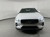 Certified 2022 Volvo XC60 B5 Inscription w/ Advanced Package image 2