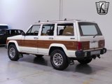 Used 1986 Jeep Wagoneer Limited image 3