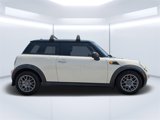 Used 2010 MINI Cooper Hardtop image 2