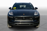 Used 2023 Porsche Macan image 3