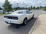Used 2019 Dodge Challenger SXT image 4