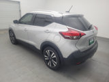 Used 2018 Nissan Kicks SV image 3