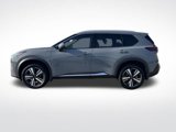 Used 2023 Nissan Rogue SL image 3