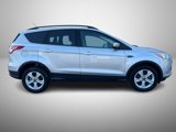 Used 2016 Ford Escape SE w/ Equipment Group 201A image 5