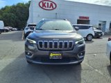 Used 2019 Jeep Cherokee Limited image 2