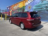 Used 2013 Toyota Sienna XLE image 3