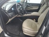 Used 2019 Buick Enclave Essence image 2