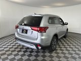 Used 2020 Mitsubishi Outlander SE image 5