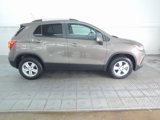 Used 2022 Chevrolet Trax LT w/ LT Convenience Package image 2