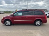Used 2015 Chrysler Town & Country Touring w/ Driver Convenience Group image 6