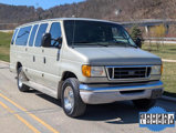 Used 2004 Ford E-350 and Econoline 350 XLT image 2