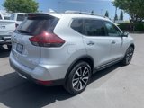 Used 2019 Nissan Rogue SL image 3