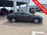 Used 2023 Chevrolet Malibu LT image 2