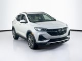 Used 2020 Buick Encore GX Essence w/ Experience Buick Package image 3