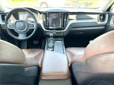 Used 2020 Volvo XC60 T5 Momentum image 5