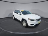 Used 2021 Jeep Cherokee Latitude image 2