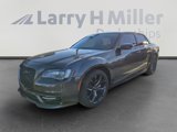 Used 2022 Chrysler 300 Touring L image 2
