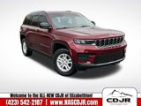 Used 2023 Jeep Grand Cherokee Laredo image 1