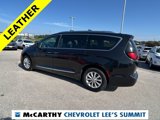 Used 2019 Chrysler Pacifica Touring-L image 5