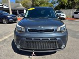 Used 2016 Kia Soul ! image 2