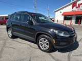 Used 2016 Volkswagen Tiguan S image 2