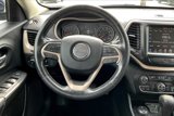 Used 2015 Jeep Cherokee Latitude w/ Comfort/Convenience Group image 5