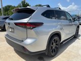 Certified 2024 Toyota Highlander LE image 3