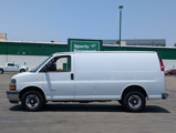 Used 2018 Chevrolet Express 2500 w/ Driver Convenience Package image 4