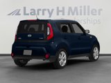 Used 2016 Kia Soul ! w/ Premium Package image 2
