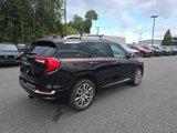 Used 2022 GMC Terrain Denali w/ Denali Premium Package image 3