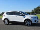 Used 2017 Ford Escape SE image 2