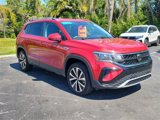 New 2024 Volkswagen Taos SE image 2