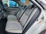 Used 2017 Toyota Camry SE image 5