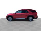 Used 2020 Ford Explorer XLT w/ Equipment Group 202A image 5