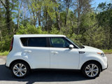 Used 2016 Kia Soul + image 5