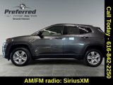 Used 2022 Jeep Compass Latitude image 2