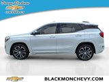 Used 2021 GMC Terrain Denali w/ Denali Premium Package image 6