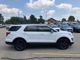 Used 2017 Ford Explorer XLT w/ Equipment Group 202A image 5