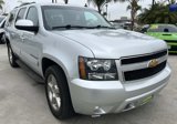Used 2013 Chevrolet Suburban LT w/ Luxury Package image 3