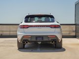 Certified 2022 Porsche Macan image 6