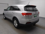 Used 2016 Kia Sorento LX image 5