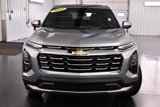 New 2025 Chevrolet Equinox LT image 2