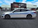 Used 2023 Nissan Altima 2.5 SR w/ SR Premium Package image 4