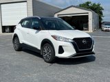 Used 2021 Nissan Kicks SV image 2