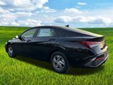 New 2025 Hyundai Elantra SE image 3