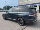 Used 2022 Lincoln Aviator Reserve w/ Equipment Group 201A image 3