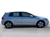 Used 2016 Volkswagen e-Golf SE w/ DC Fast Charging Package image 6