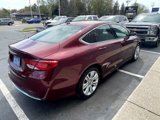 Used 2015 Chrysler 200 Limited w/ Convenience Group image 6